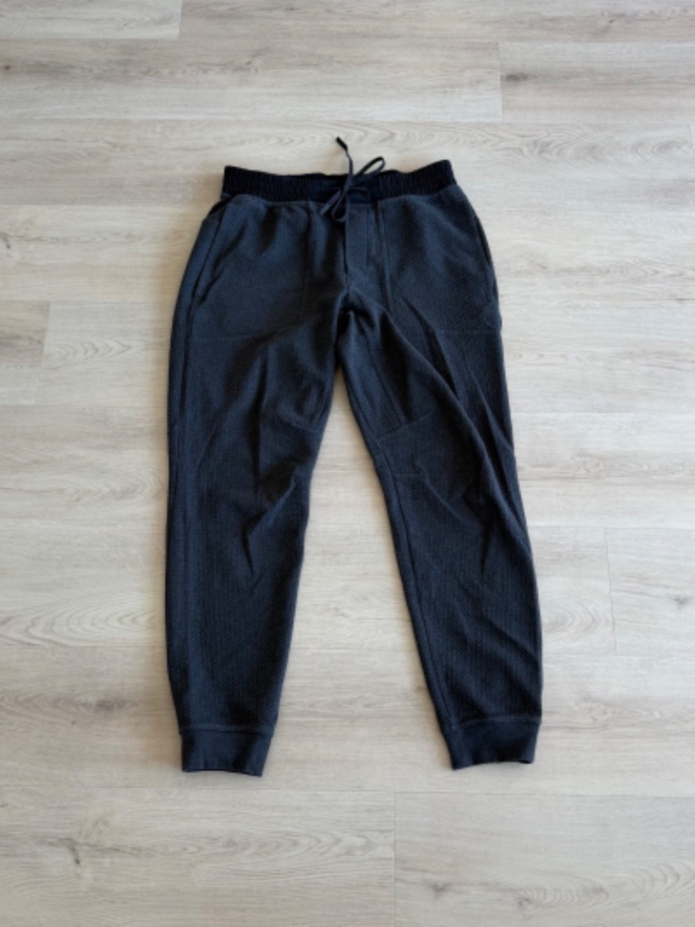 Lululemon Men's Engineered Warmth Jogger LARGE